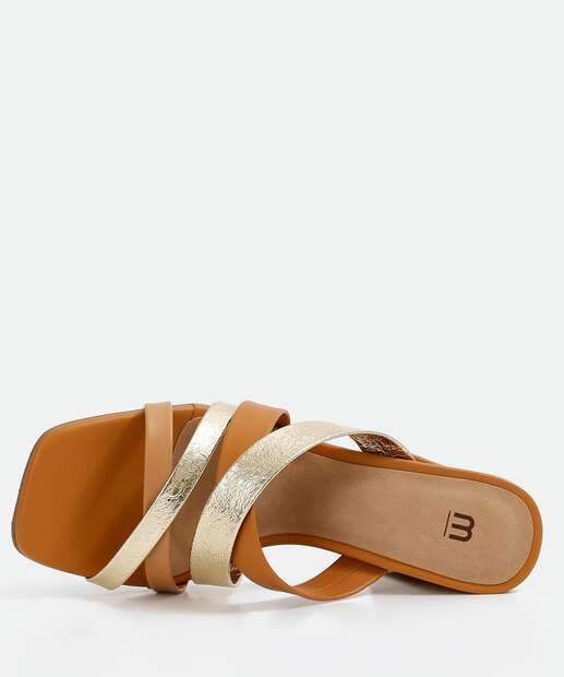 Tamanco Feminino Salto Grosso Tiras Metalizadas Marisa