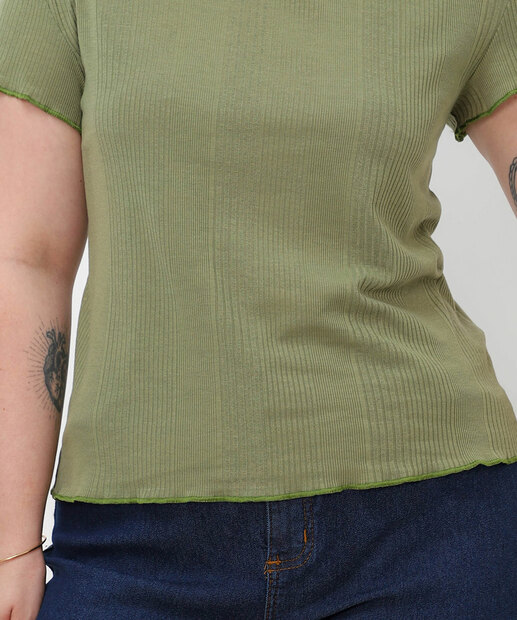 Blusa Plus Size Feminina Canelada Frufru Marisa Verde