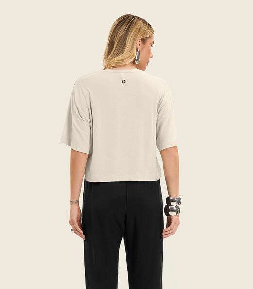 T- Shirt Feminina em Viscose Creponada Endless Bege