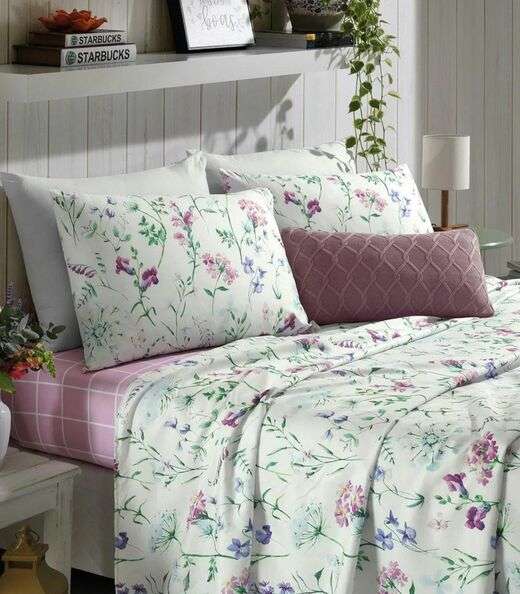 Jogo De Cama Casal Floral 200 Fios Lar e Lazer Bege