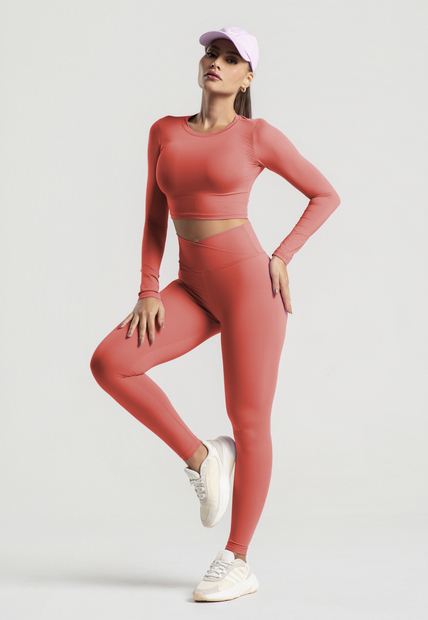 Cropped Básico Manga Longa Decote Redondo Terracota Wemood