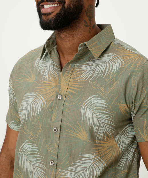 Camisa Masculina Estampa Folhas Manga Curta 