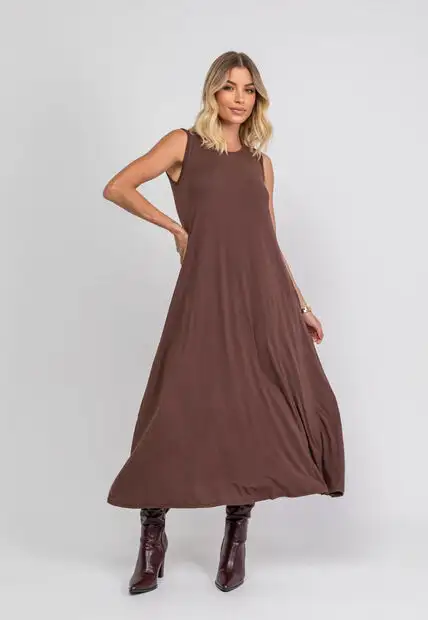 Vestido Longo Regata Com Bolsos Marrom Salvatore