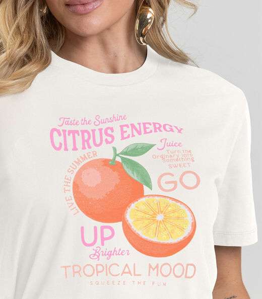 T-Shirt Feminina com Estampa de Frutas Dianna Bege