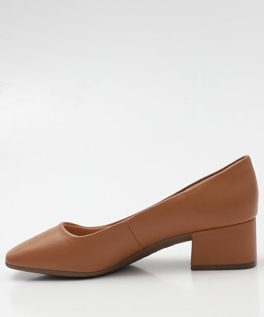 Scarpin Feminino Salto Grosso Via Uno Marrom