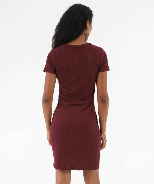 Vestido Feminino Canelado Manga Curta Marisa Vinho