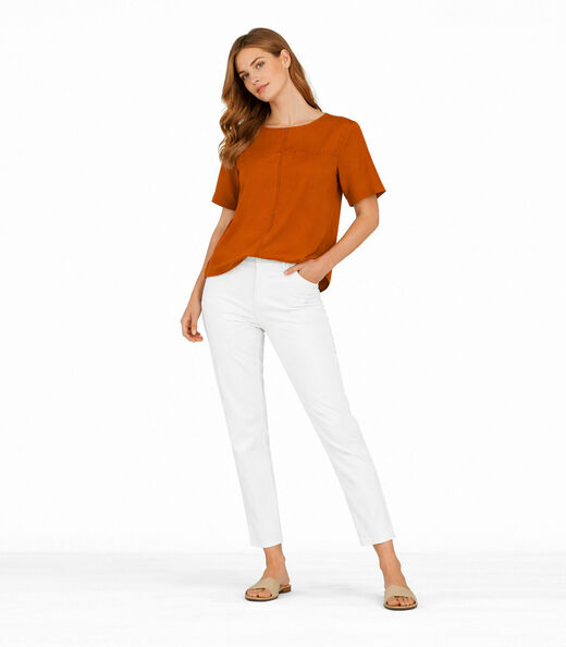 Blusa Feminina Com Recortes Frontais Infinita Cor Marrom