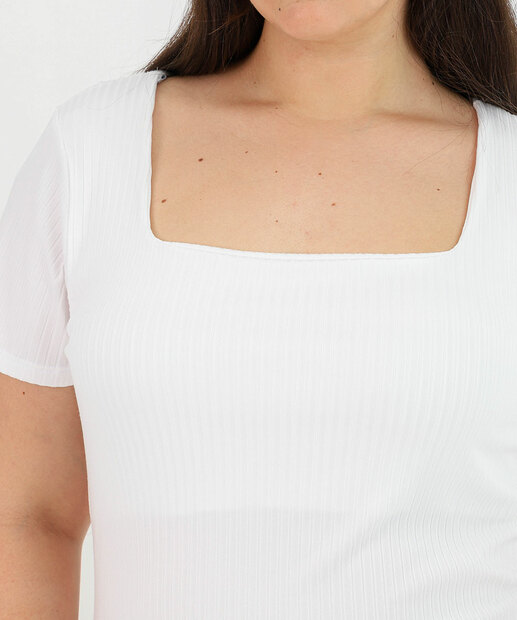 Blusa Feminina Plus Size Canelada Marisa Branca