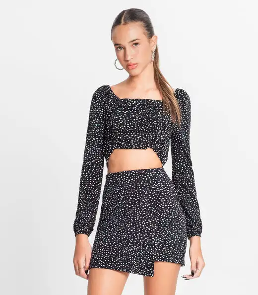 Conjunto Juvenil Feminino Blusa Com Saia Minty Preto