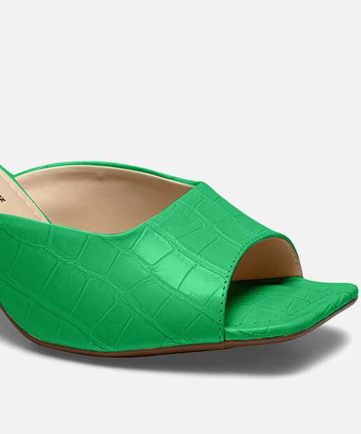 Tamanco Feminino Salto Fino Croco Dakota