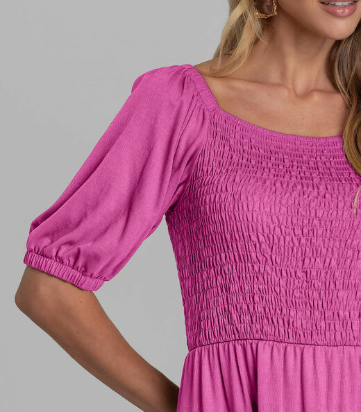 Vestido Curto Feminino em Visco Maquinetada Dianna Rosa