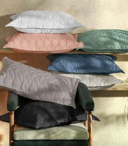 Porta Travesseiro Toque Acetinado Altenburg Verde