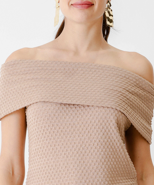 Blusa Feminina Textura Ombro a Ombro Marisa Bege