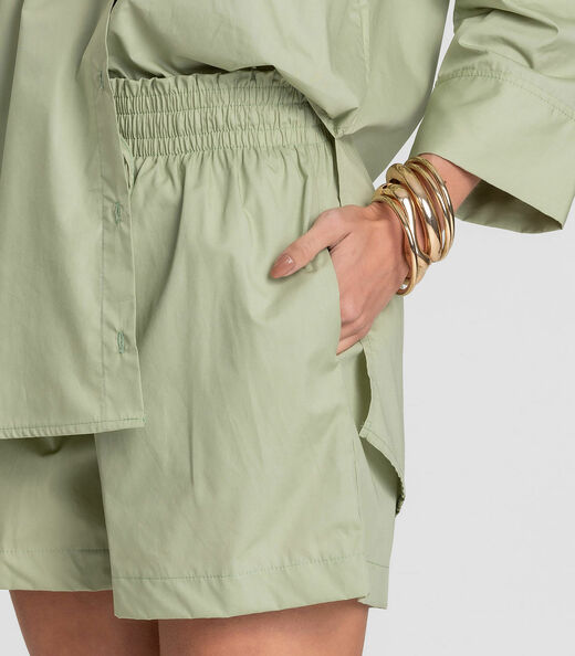 Shorts Feminino em Tecido Tricoline Dianna Verde
