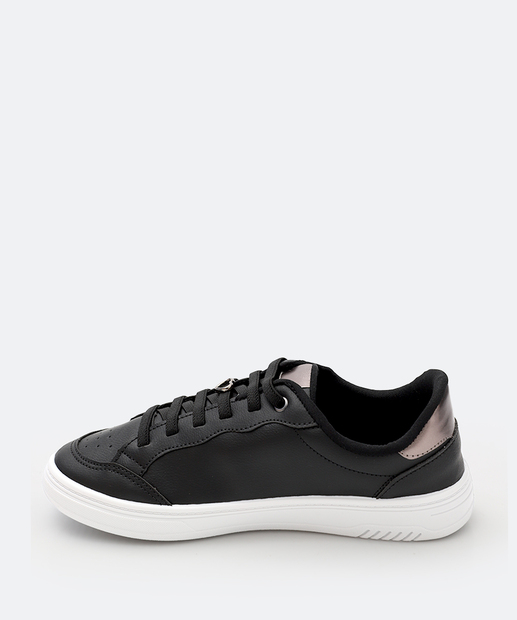 Tênis Casual Feminino Recorte Preto