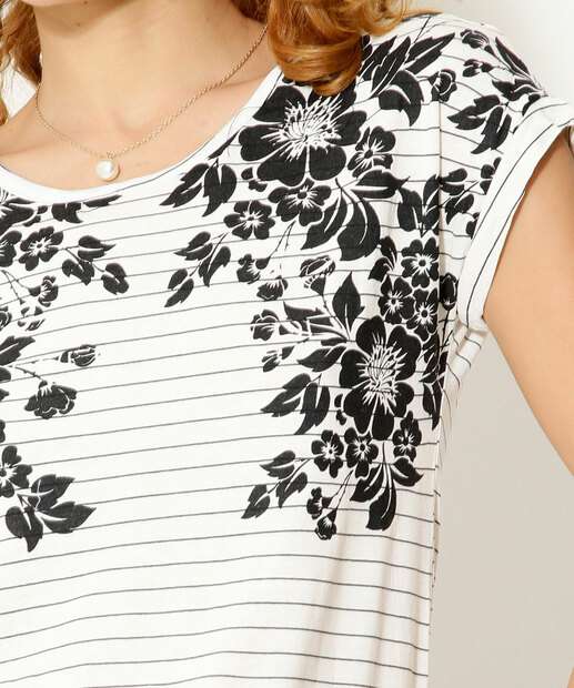 Blusa Feminina Estampada Manga Curta Marisa