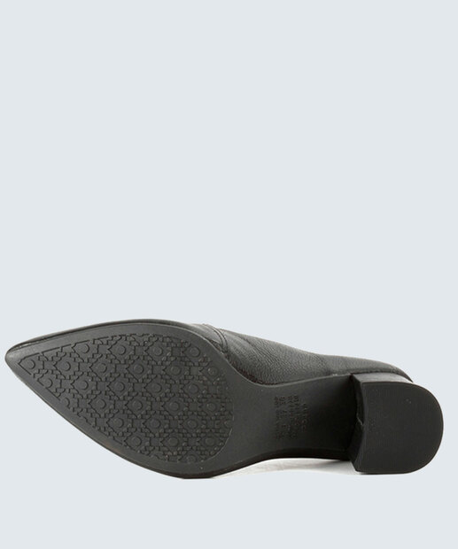 Scarpin Feminino Salto Grosso Bico Fino Dakota