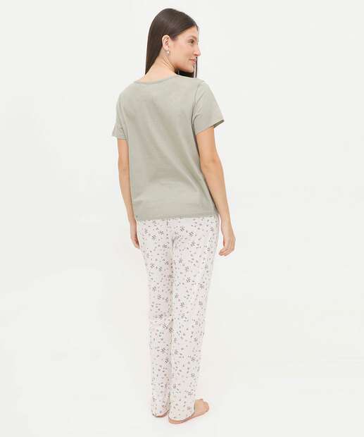 Pijama Feminino Estampa Floral Manga Curta Marisa