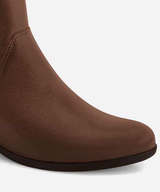 Bota Feminina Cano Curto Recorte Textura Comfortflex