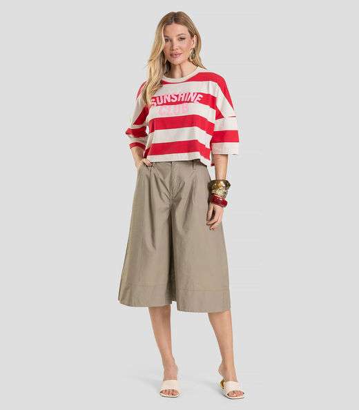 T- Shirt Feminina Cropped Dianna Vermelho