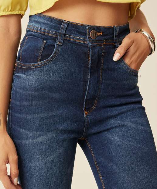 Calça Jeans Cigarrete Feminina Bolsos  