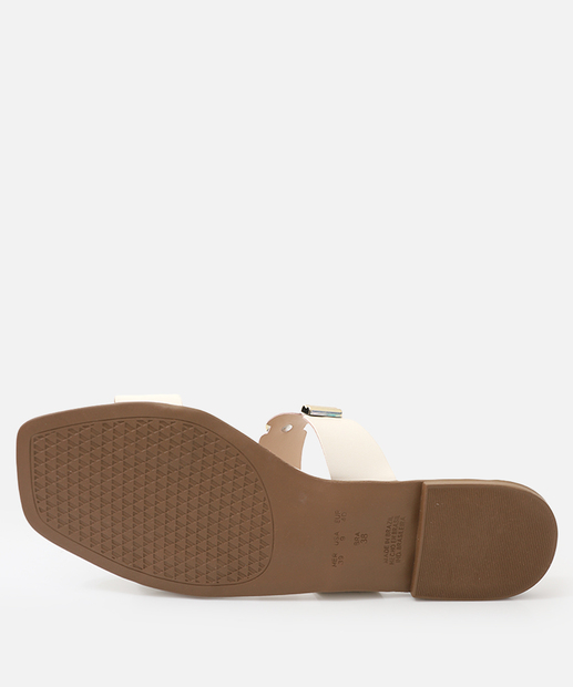 Rasteirinha Feminina Tiras Tachas Via Uno Off White