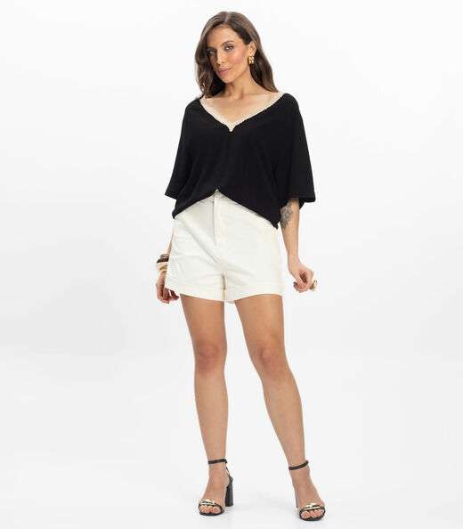 T- shirt em V Feminina Endless Preto