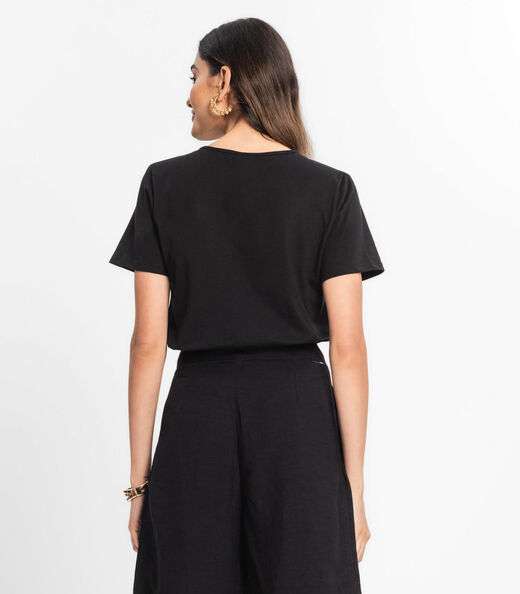 T- Shirt Feminina Estampada Select Preto