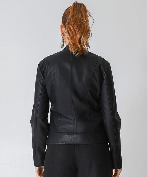 Jaqueta Feminina Básica Bolsos Marisa Preto