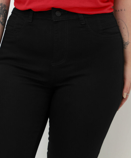 Calça Plus Size Feminina Sarja Skinny Sawary Preto