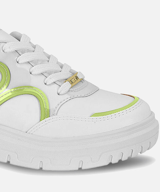 Tênis Casual Feminino Recorte Verniz Vizzano 