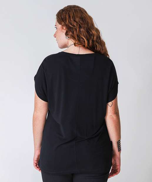 Blusa Plus Size Feminina Estampa Frontal Marisa Off White