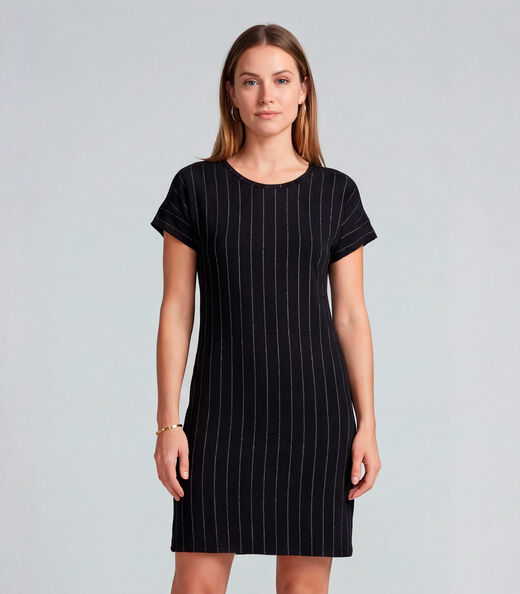 Vestido Básico Com Gola Redonda Infinita Cor Preto