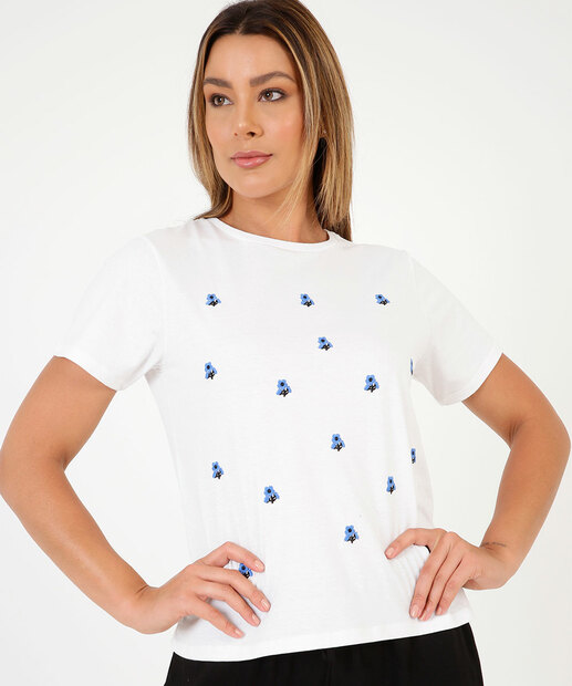 Blusa Feminina Com Bordado Floral Manga Curta Marisa 