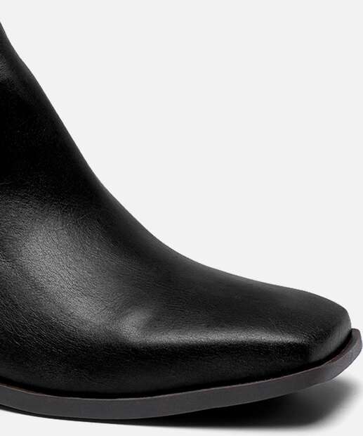 Bota Feminina Cano Curto Bico Quadrado Dakota