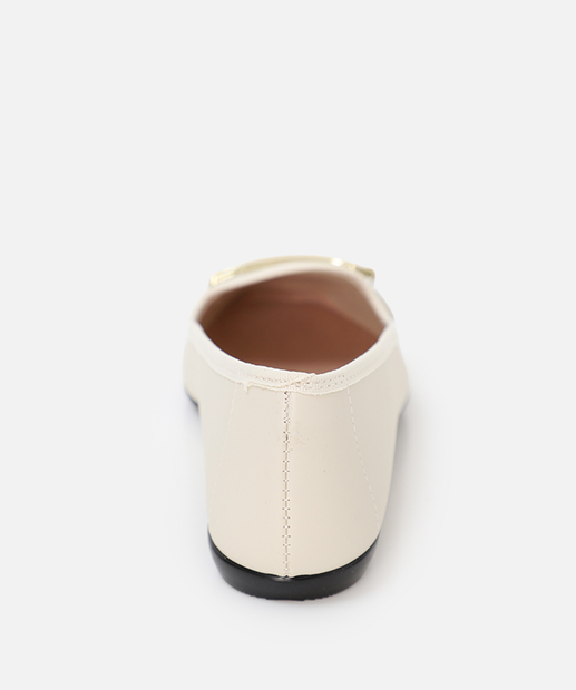 Sapatilha Feminina Bico Quadrado Moleca Off White