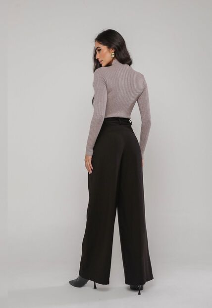 Blusa de Tricot Com Tramas Texturizada Bege Salvatore