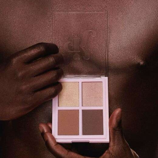 Paleta Multifuncional de Contorno e Iluminador Hécate 4 Cores by Karen Bachini