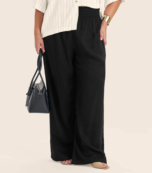 Calça Pantalona Plus Size Secret Glam Preto