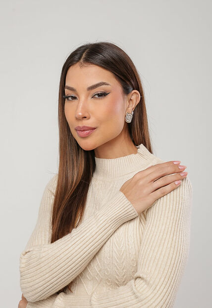 Blusa de Tricot Modal com Gola Alta e Manga Canelada Bege Salvatore