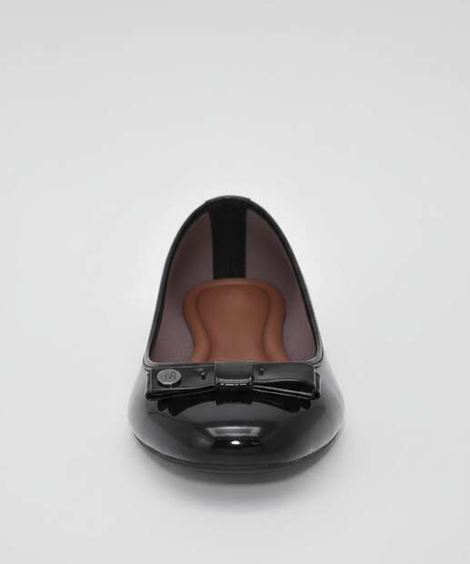 Sapatilha Feminina Verniz Bico Redondo Preto