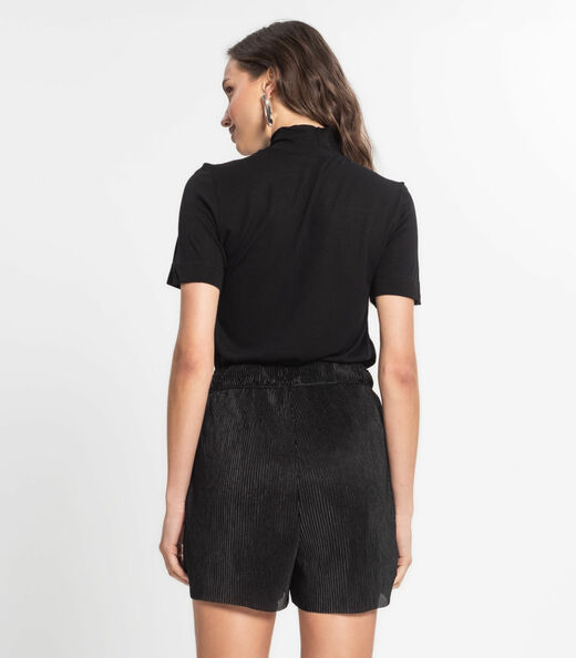 Blusa Feminina Gola Alta Endless Preto