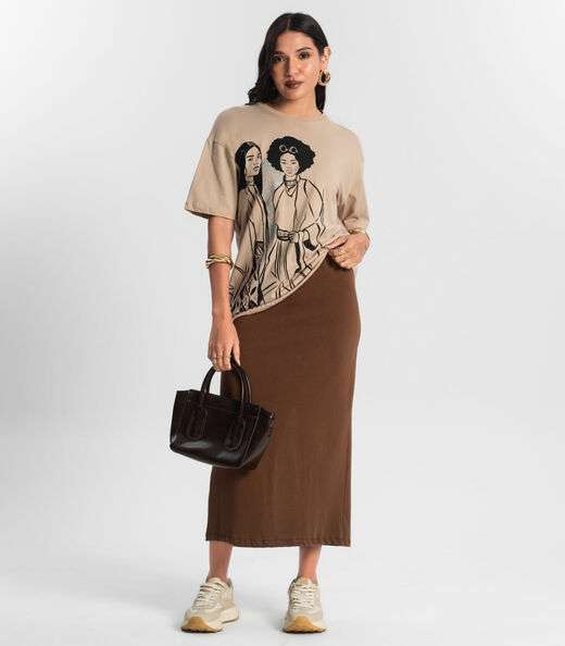 Blusa T- Shirt Feminina com Estampa Metalizada Marrom