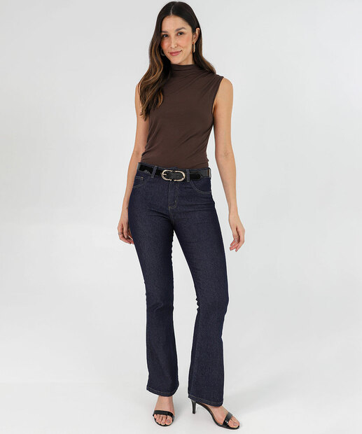 Blusa Feminina Gola Média Sem Manga Marisa Marrom
