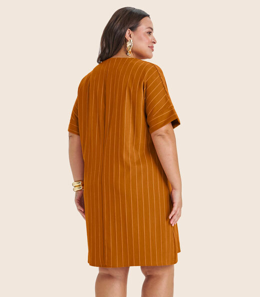 Vestido Plus Size em Visco Listras Secret Glam Marrom