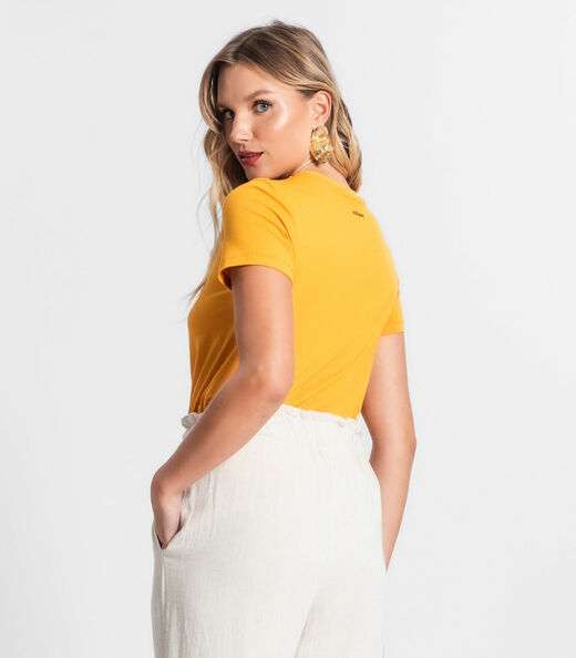 T-shirt Viscotorcion Feminina Estampada Endless Amarelo