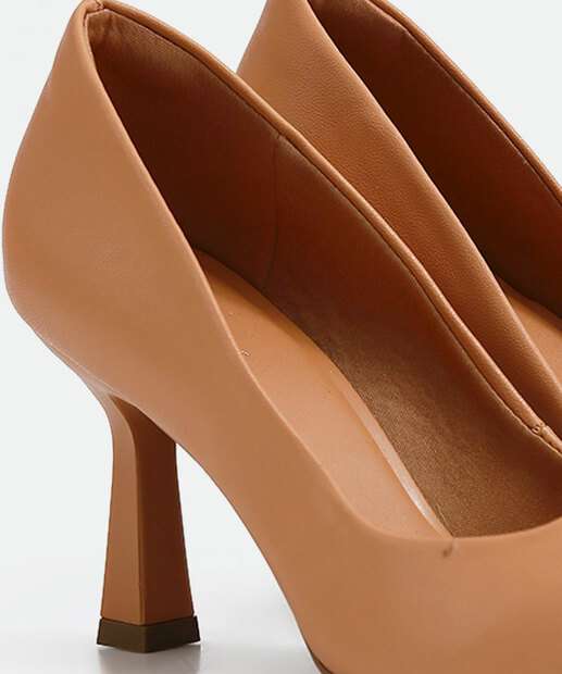 Scarpin Feminino Bico Fino Salto Fino Bebecê 