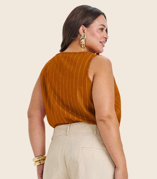 Regata Feminina Plus Size em Visco Secret Glam Marrom