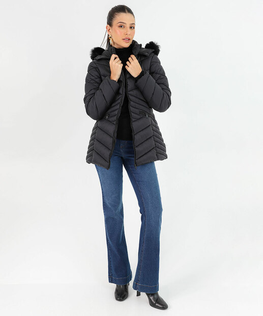 Jaqueta Feminina Alongada Puffer Capuz Marisa Preto