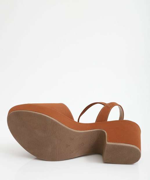 Sandália Feminina Meia Pata Renata Mello Marrom